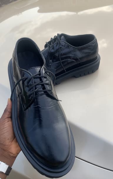 DERBY SHOE